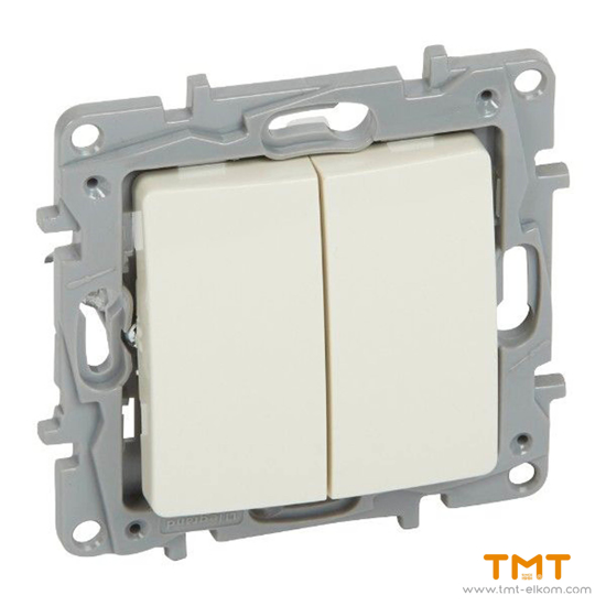 Picture of DOUBLE TWO WAY SWITCH 764602